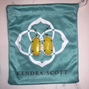 KENDRA SCOTT yellow original shaped earrings
